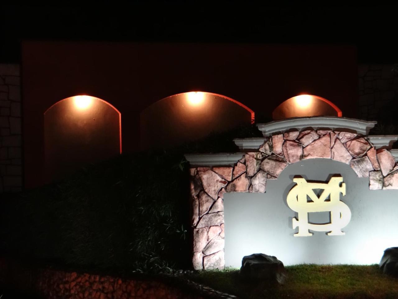 Silmar Hotel/Motel Rio Blanco  Экстерьер фото