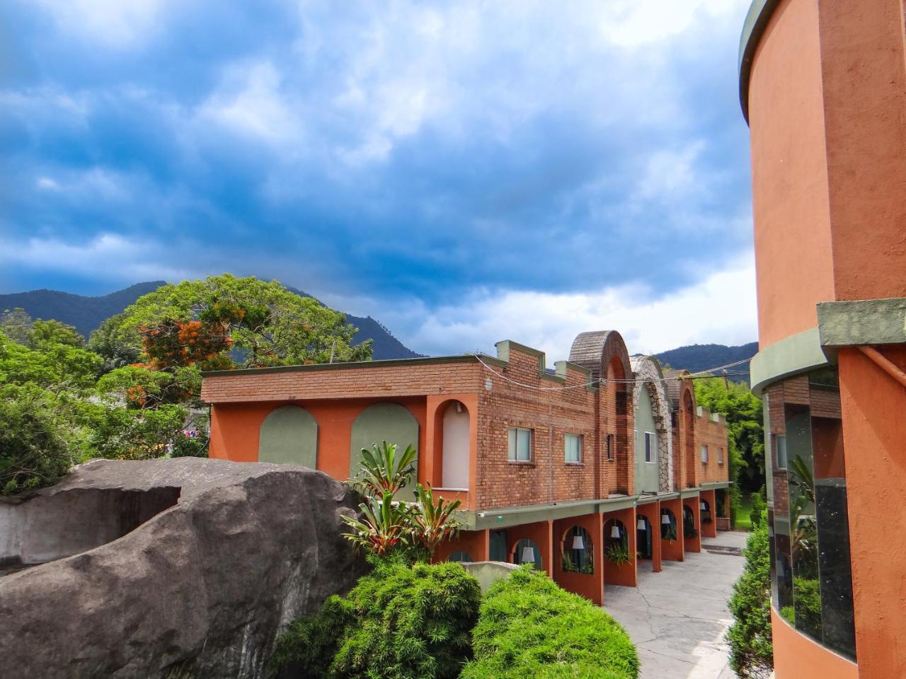 Silmar Hotel/Motel Rio Blanco  Экстерьер фото